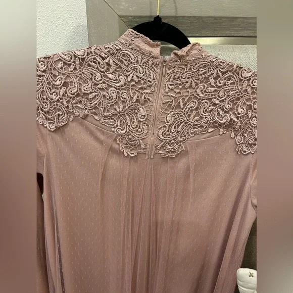 blush pink dress - Picture 3 of 3